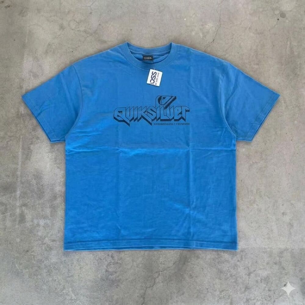 Quiksilver Men's Blue and Black T-shirt